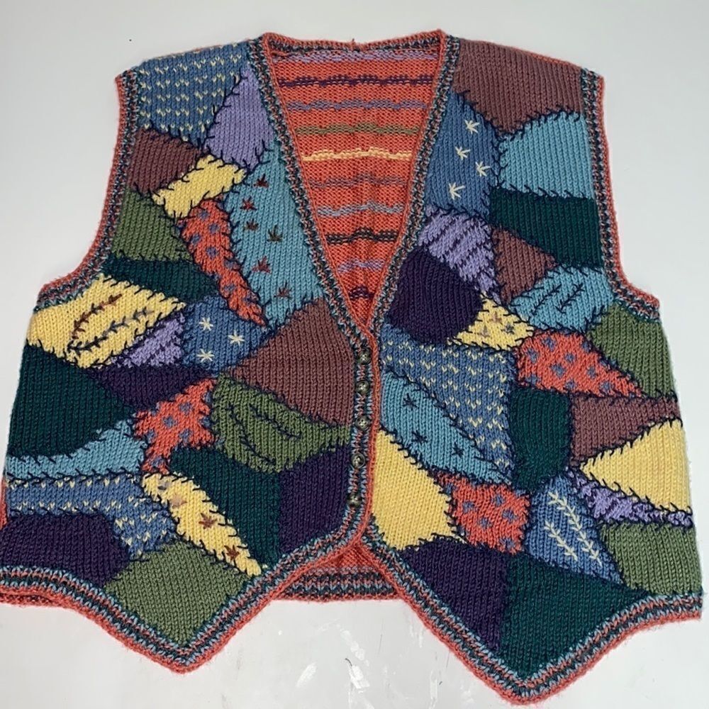 Vintage cottage core Hand‎ knit sweater vest size XL C32